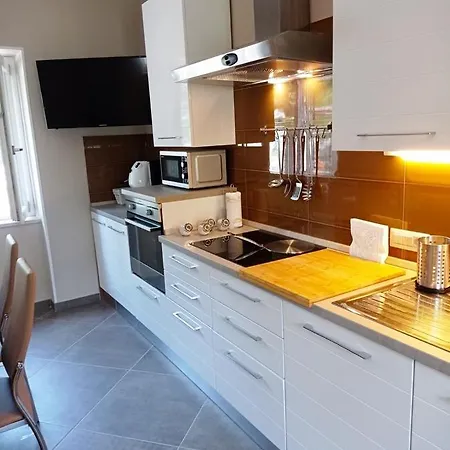 Merus Bed & Breakfast